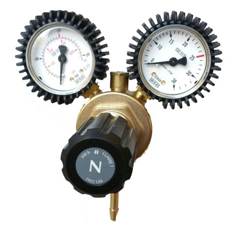 Two-gauge regulator