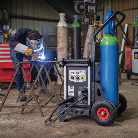 GYS - MULTIWELD FV 220M-C welding machine