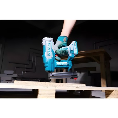 Battery-powered brad nailer TCBNLI2005 | 20 V