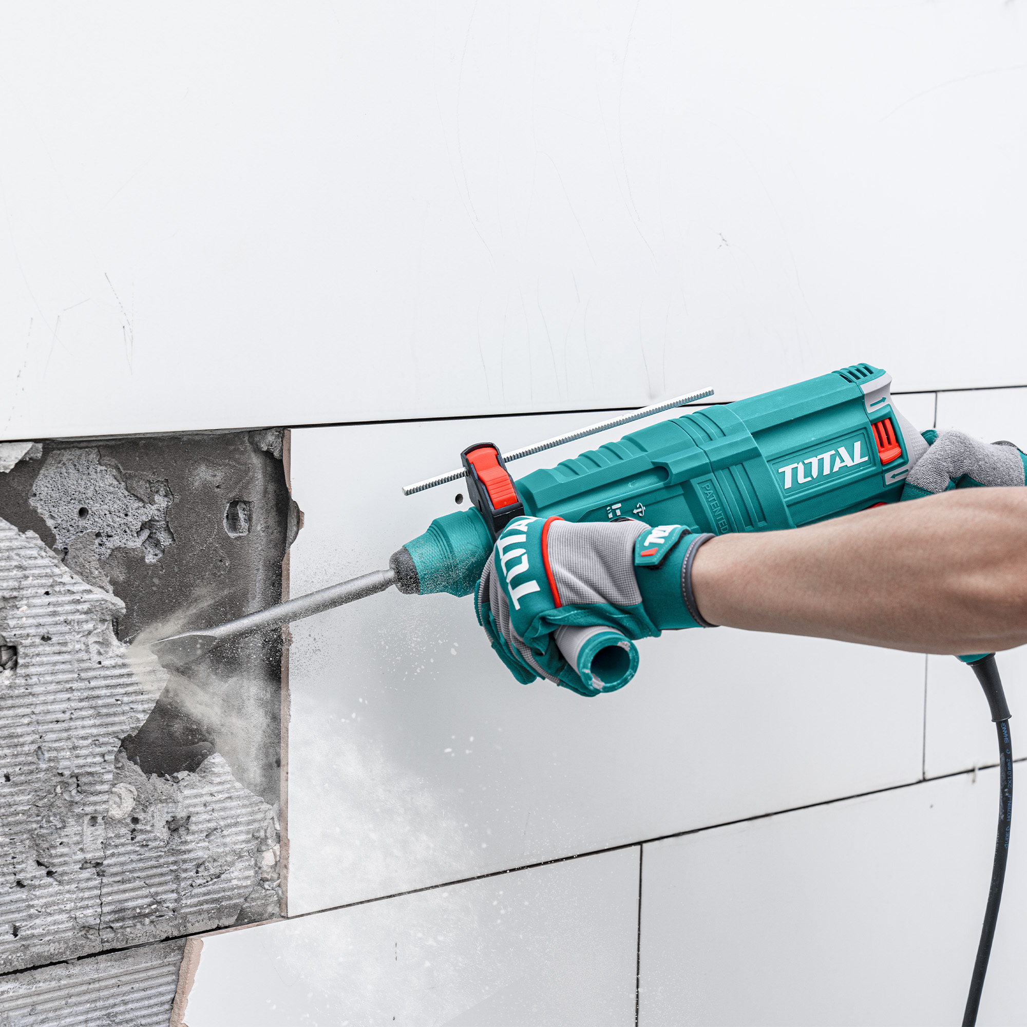 Rotary Hammer TH309288 | 950 W - 2.5 j